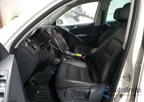 2013 Volkswagen Tiguan S из США, поврежденный, VIN WVGBV7AX2DW510167